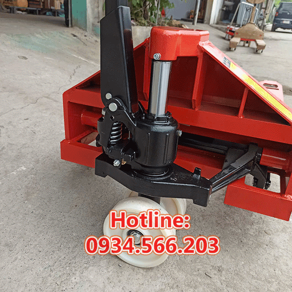 Xe Nang Tay Cang 1m6 1