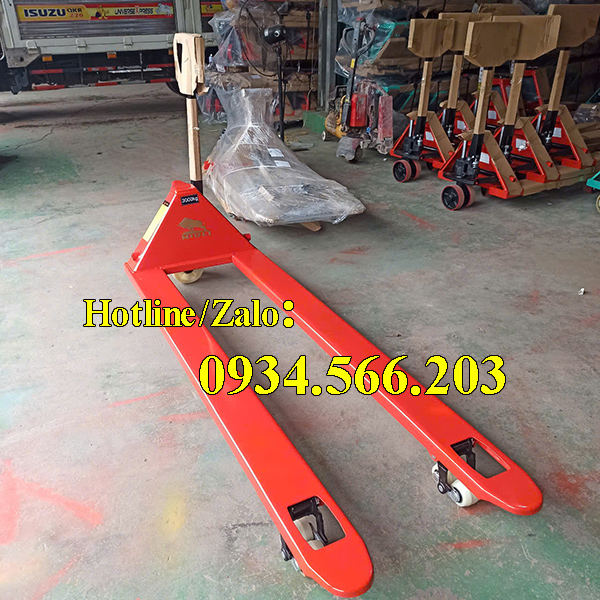 Xe Nâng Tay Càng Dài 3 Tấn Xe Nâng Tay Càng Dài 3 Tấn